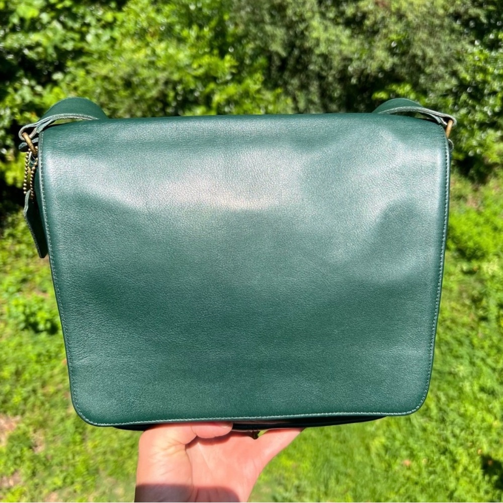 COACH Vintage Manhattan Collection Museum Bag 4127 Bottle Green Leather Bag USA